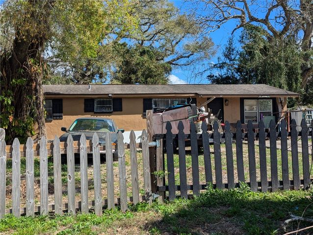 8209 N 18TH STREET, Tampa, FL 33604