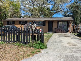 8209 N 18TH STREET, Tampa, FL 33604