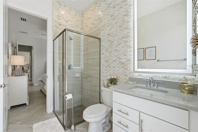 16008 TRADEWIND TERRACE, Bradenton, FL 34211