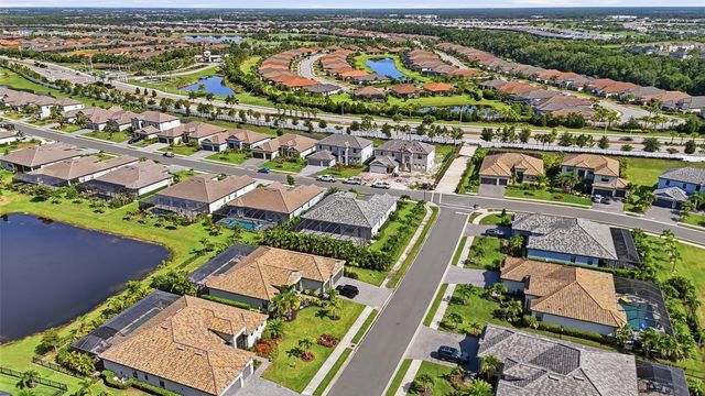 16008 TRADEWIND TERRACE, Bradenton, FL 34211