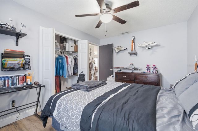 2947 25TH AVENUE N, St Petersburg, FL 33713