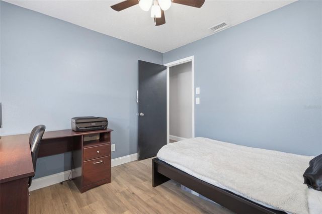 2947 25TH AVENUE N, St Petersburg, FL 33713