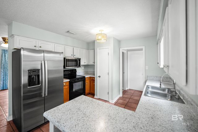 16204 W Pointer Drive, Foley, AL 36535