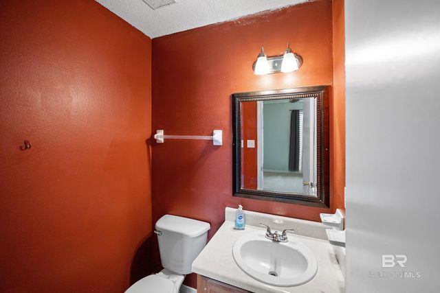 16204 W Pointer Drive, Foley, AL 36535