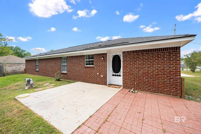 16204 W Pointer Drive, Foley, AL 36535
