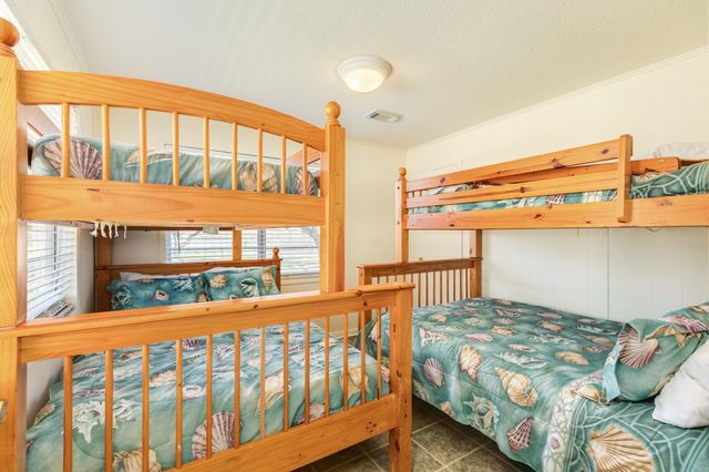 1331 Private Road 652, Sargent, TX 77414