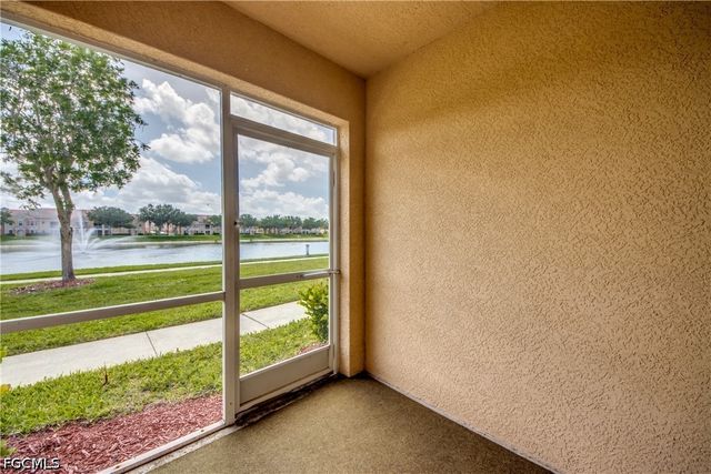 1763 Concordia Lake CIR 3303, Cape Coral, FL 33909
