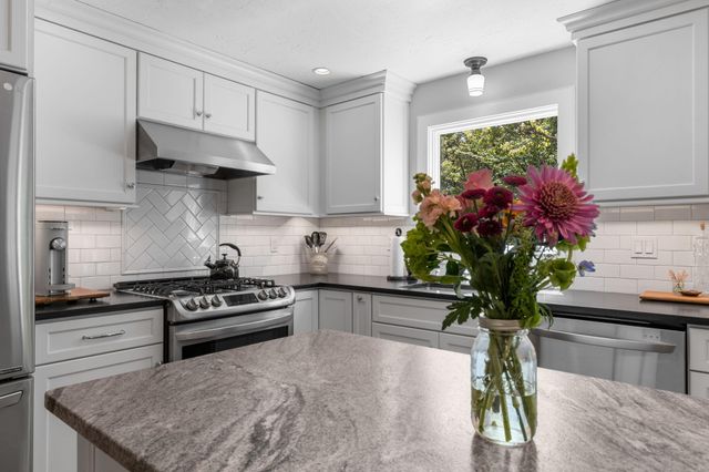 47 Country Lane, Dennis Port, MA 02639