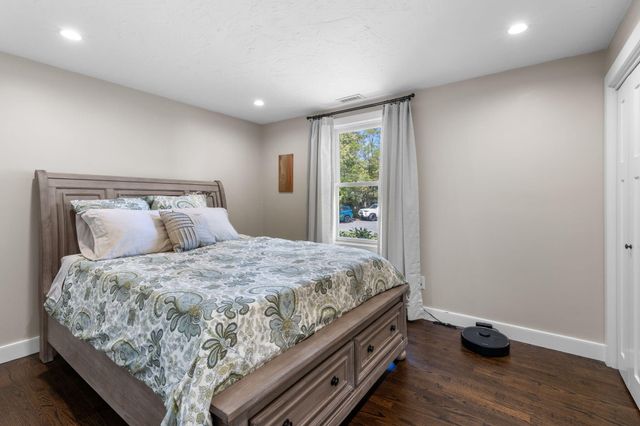 47 Country Lane, Dennis Port, MA 02639