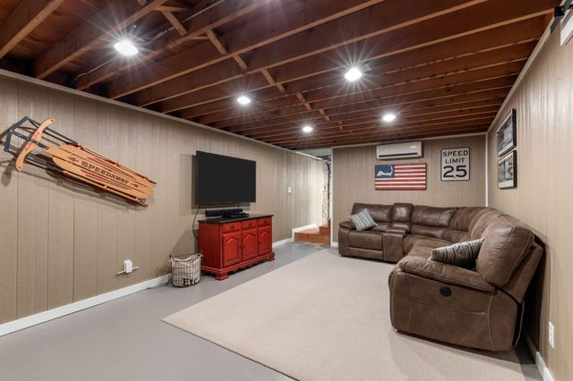 47 Country Lane, Dennis Port, MA 02639
