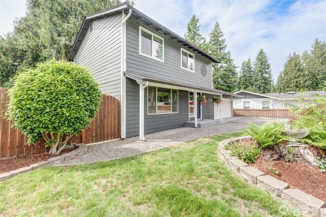 1924 107th Drive SE, Lake Stevens, WA 98258