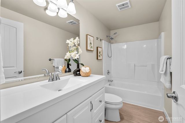 1924 107th Drive SE, Lake Stevens, WA 98258