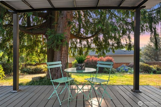 1924 107th Drive SE, Lake Stevens, WA 98258