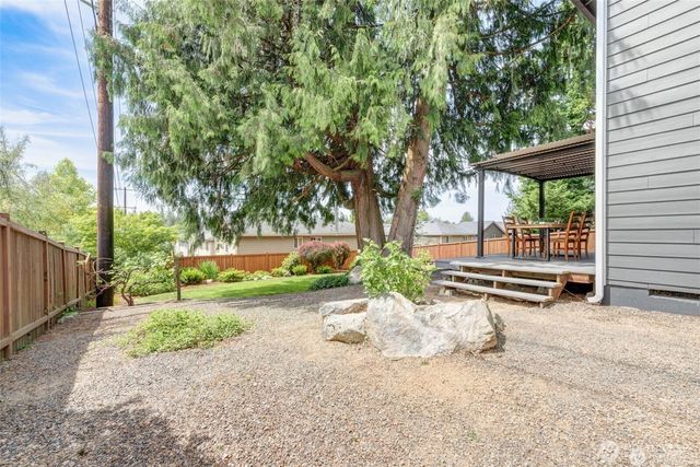 1924 107th Drive SE, Lake Stevens, WA 98258