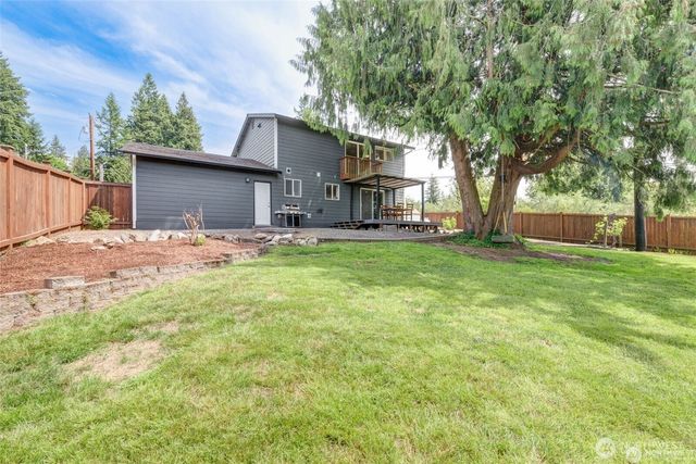 1924 107th Drive SE, Lake Stevens, WA 98258