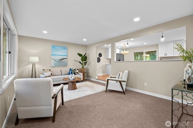 1924 107th Drive SE, Lake Stevens, WA 98258
