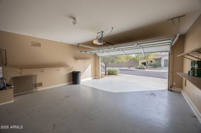 2414 W LEWIS AND CLARK Trail, Phoenix, AZ 85086