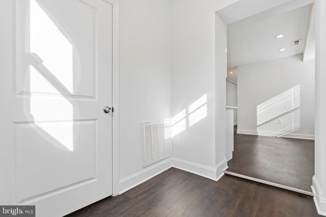 4203 EADS ST NE, Washington, DC 20019