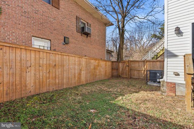 4203 EADS ST NE, Washington, DC 20019