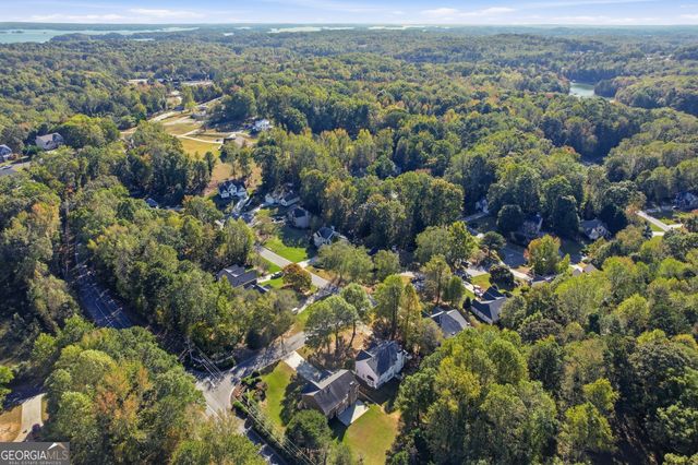 9815 Settlers Lane, Gainesville, GA 30506