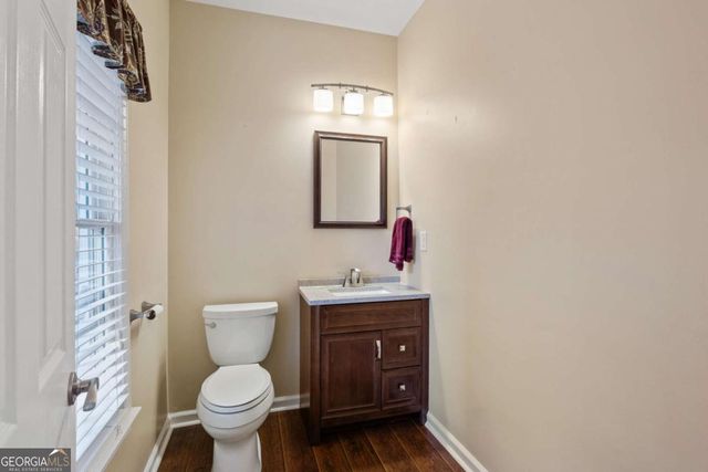 9815 Settlers Lane, Gainesville, GA 30506