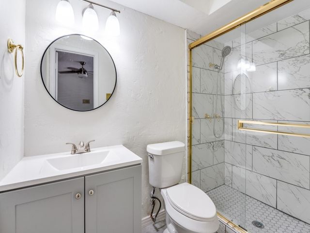 2714 Carriage Lane, Carrollton, TX 75006