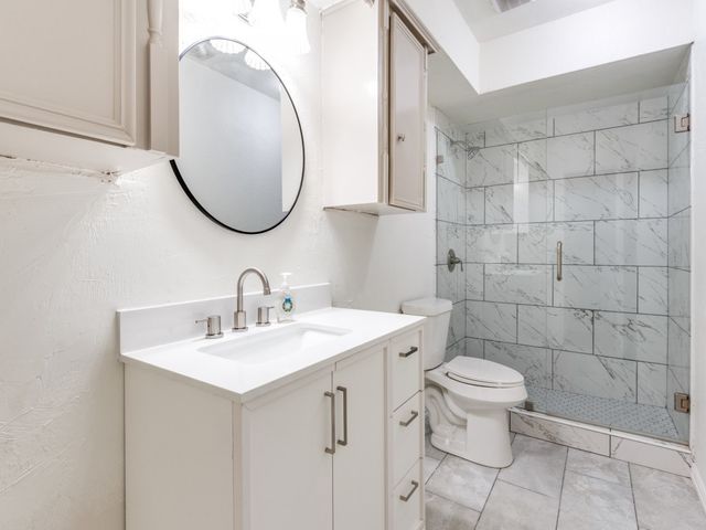 2714 Carriage Lane, Carrollton, TX 75006