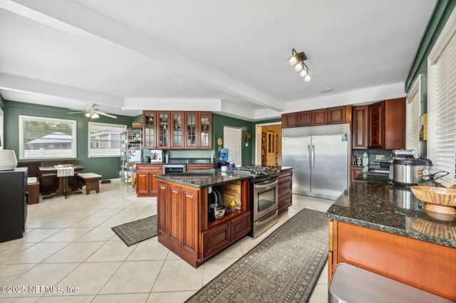 5714 ADAIR Circle, Jacksonville, FL 32210