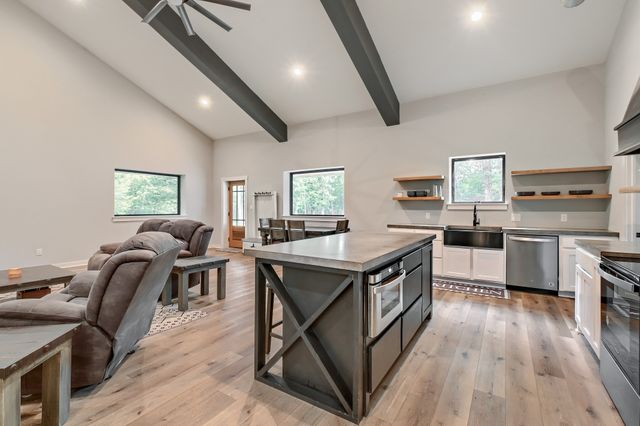 6051 County Road 2297, Quinlan, TX 75474