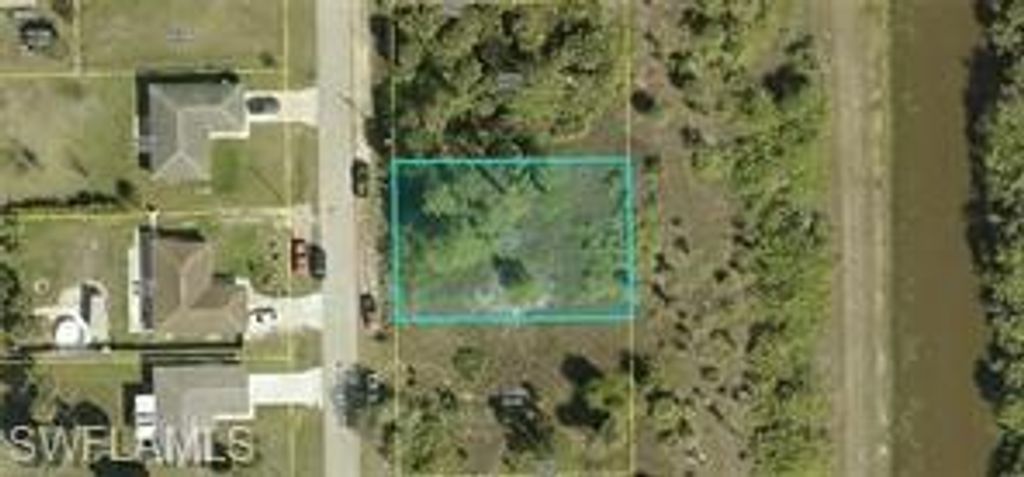 511 Naples AVE S, LEHIGH ACRES, FL 33974 — exterior