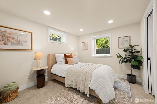 1621 N 103rd Street, Seattle, WA 98133