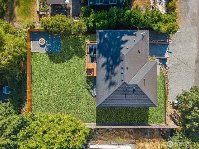 1621 N 103rd Street, Seattle, WA 98133
