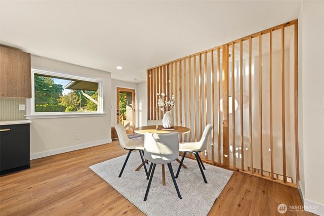 1621 N 103rd Street, Seattle, WA 98133