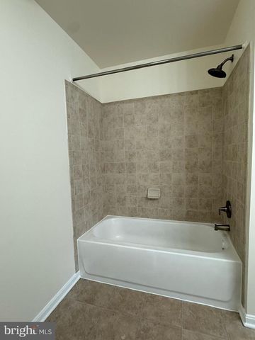 1512 TANNER CT SE, Washington, DC 20020