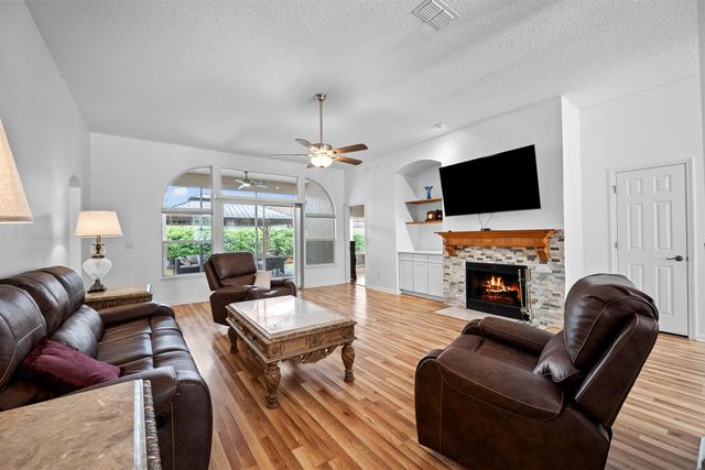 1940 Bluebonnet Way, Fleming Island, FL 32003