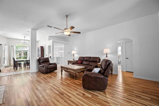 1940 Bluebonnet Way, Fleming Island, FL 32003