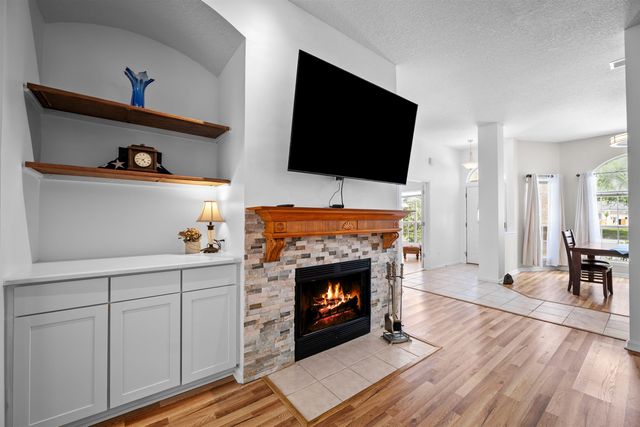 1940 Bluebonnet Way, Fleming Island, FL 32003