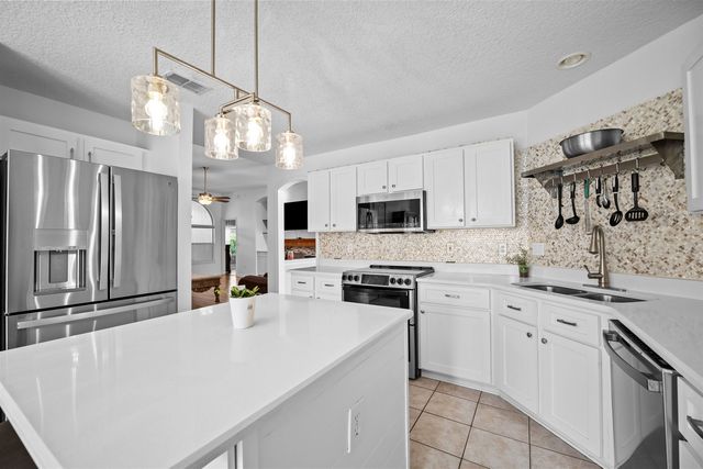 1940 Bluebonnet Way, Fleming Island, FL 32003