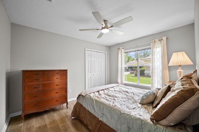 1940 Bluebonnet Way, Fleming Island, FL 32003