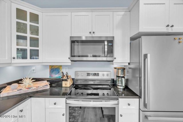 9704 Granville Drive, Emerald Isle, NC 28594