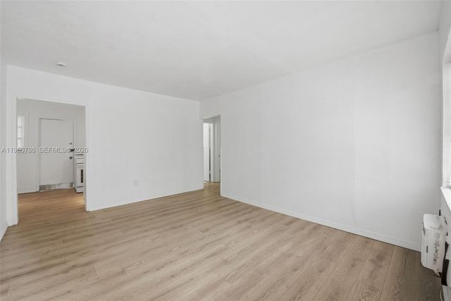 3265 Franklin Ave Downstairs, Miami, FL 33133