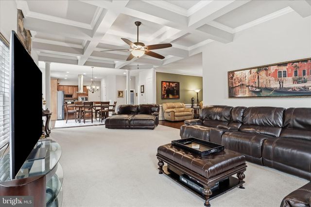 7501 CLIFTON RD, Clifton, VA 20124