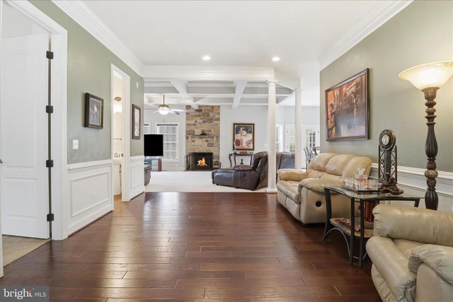 7501 CLIFTON RD, Clifton, VA 20124