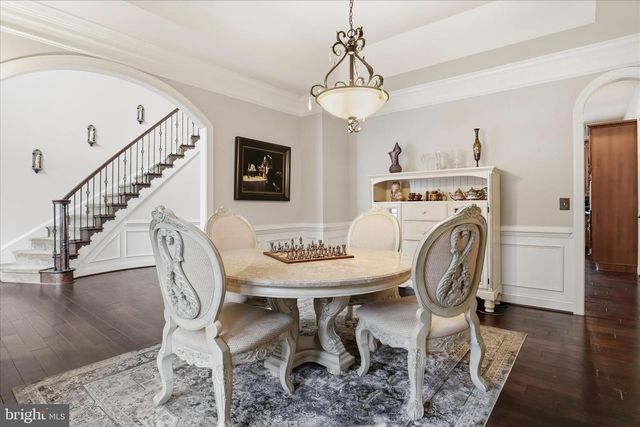 7501 CLIFTON RD, Clifton, VA 20124