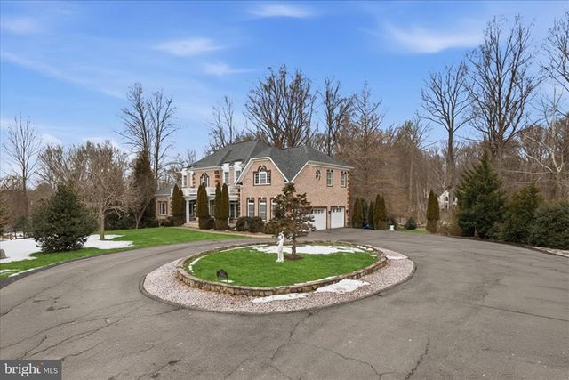 7501 CLIFTON RD, Clifton, VA 20124