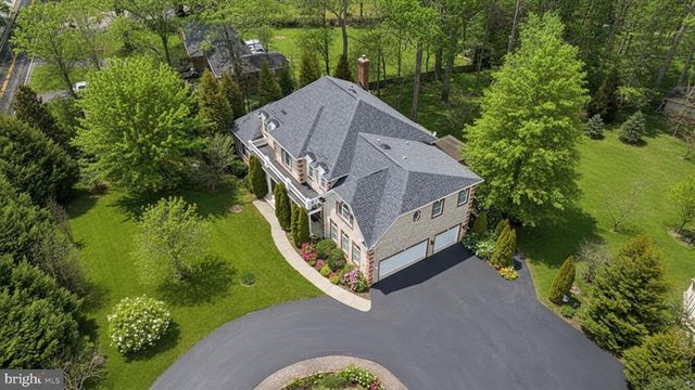 7501 CLIFTON RD, Clifton, VA 20124