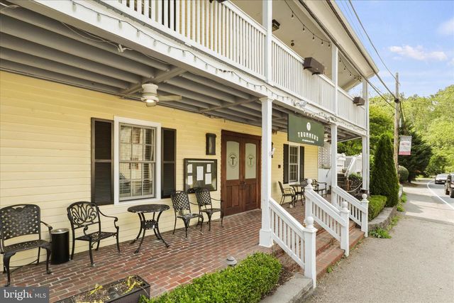 7501 CLIFTON RD, Clifton, VA 20124