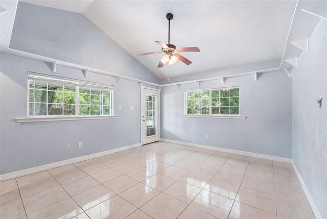 1576 Belle Terre Drive, Huffman, TX 77336