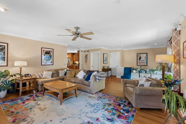 118 Waverly Road, Barrington, IL 60010