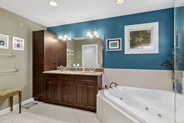 118 Waverly Road, Barrington, IL 60010
